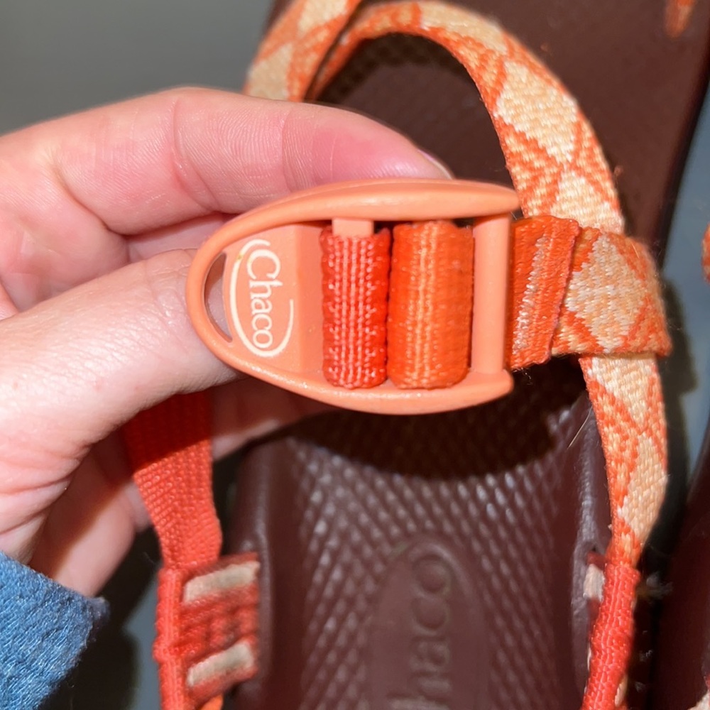 Chaco Size 4 - Picture 2 of 6